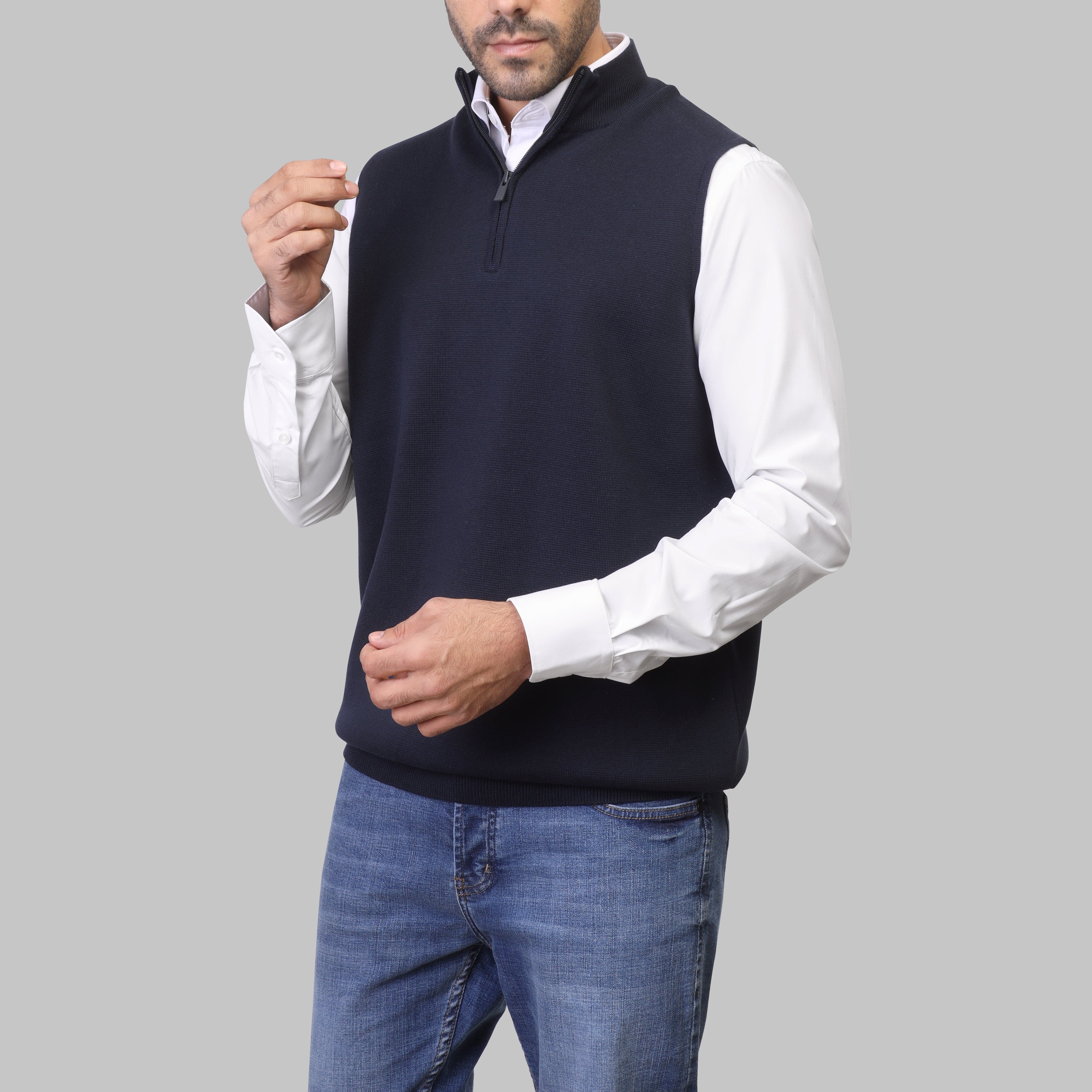 QUARTER-ZIP VEST - DARK NAVY